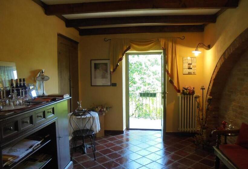 호텔 Agriturismo La Terrazza Sul Bosco