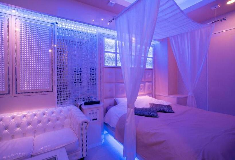 בית מלון כפרי H Seven Nishikawaguchi