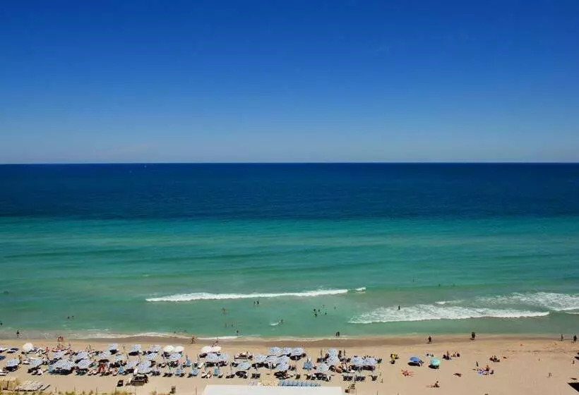 Lyfe Beach Resort