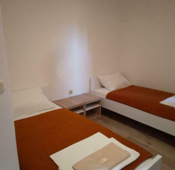 پانسیون B&b Nikki