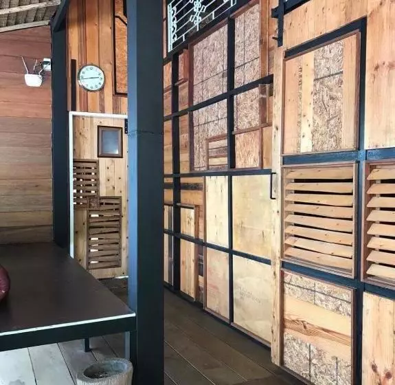 Majatalo Cafe Del Sunshine