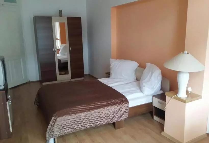 پانسیون Casa Anda