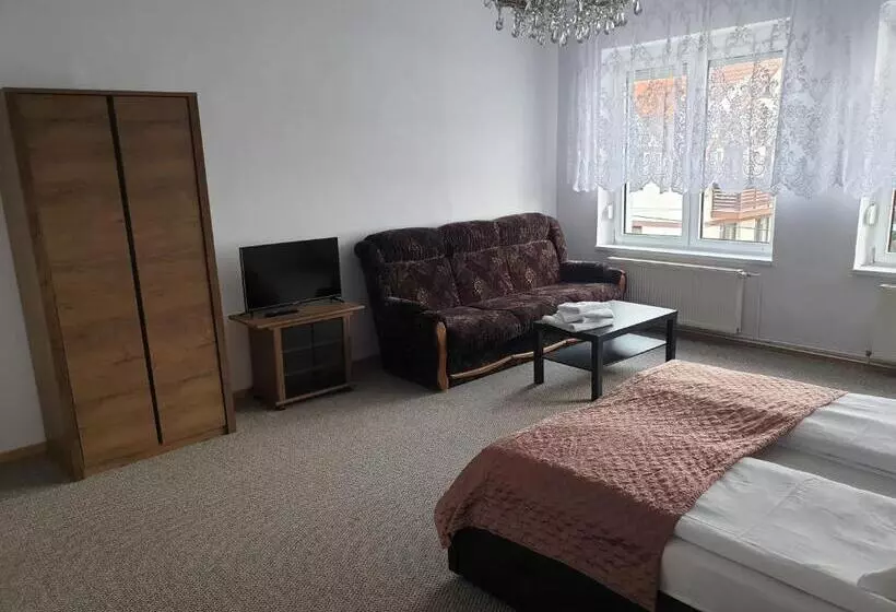 پانسیون Casa Anda