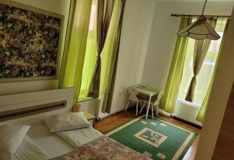 پانسیون Casa Anda
