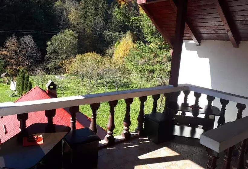 ペンション Casa Krista