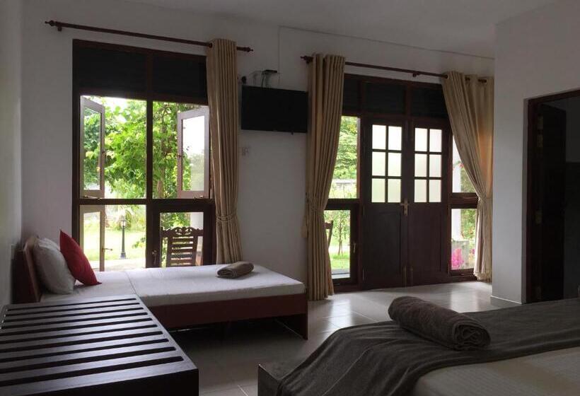 بنسيون Goddess Garden Sigiriya