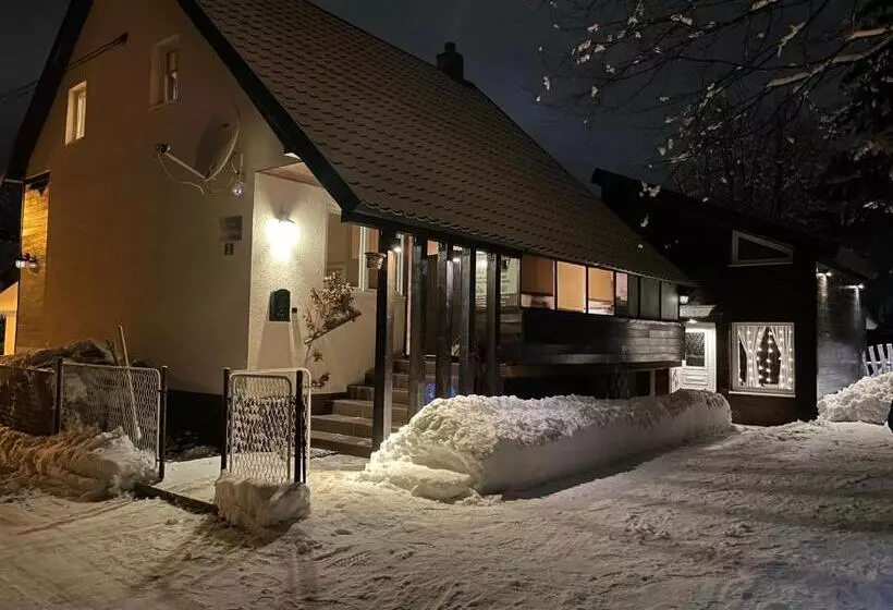 پانسیون Guest House Durmitor Paradise