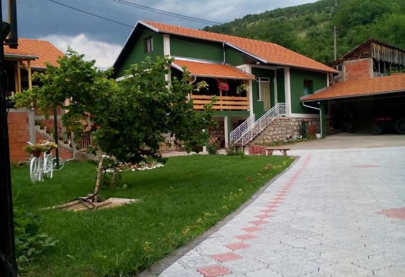 پانسیون Guest House Vila Banjica