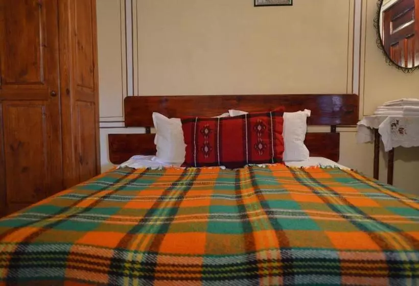 پانسیون Guest House Zlatniyat Telets