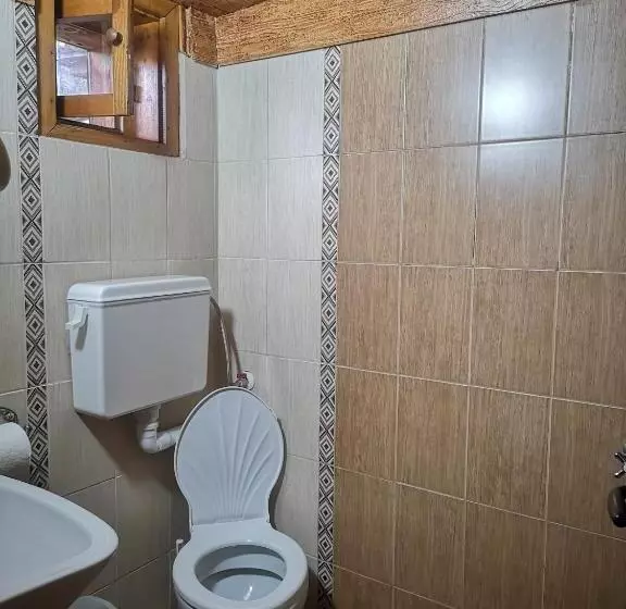 پانسیون Guest House Zlatniyat Telets