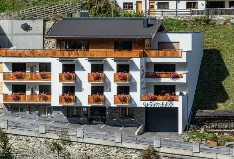ペンション Haus Sattelblick