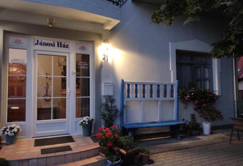 Пансион Jánosi Vendégház