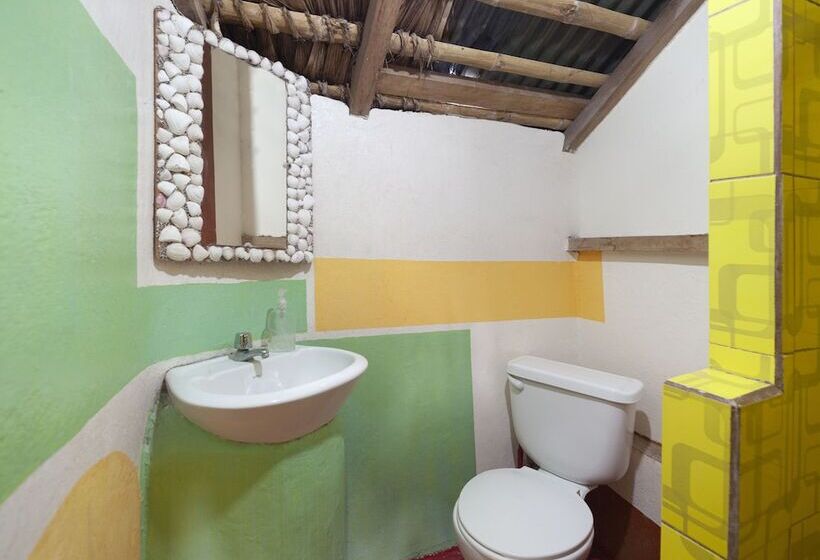 Pensionat La Casa Mompiche