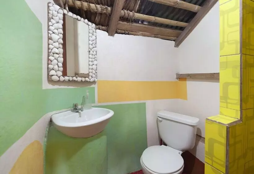 Majatalo La Casa Mompiche