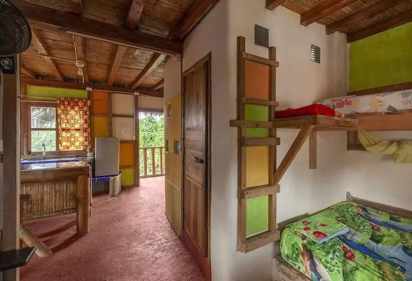 Majatalo La Casa Mompiche