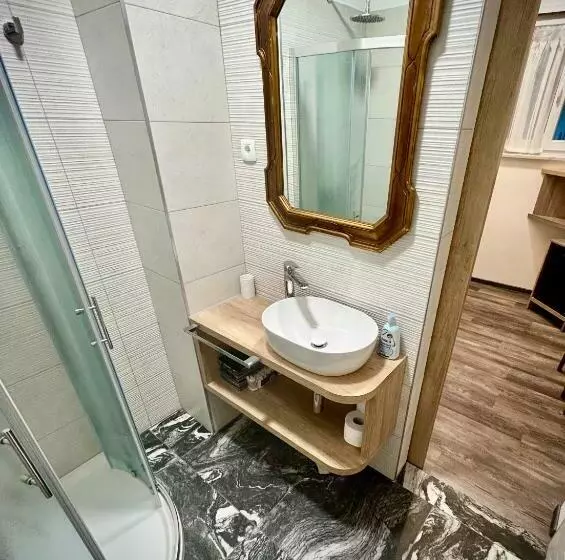 پانسیون Oh Apartments & Rooms