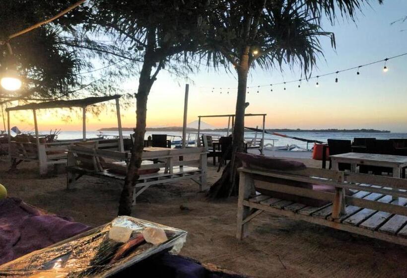 ペンション Matahari Bungalow 3