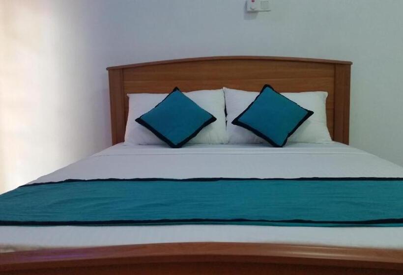 پانسیون Sunhill Lake Tourist Rest