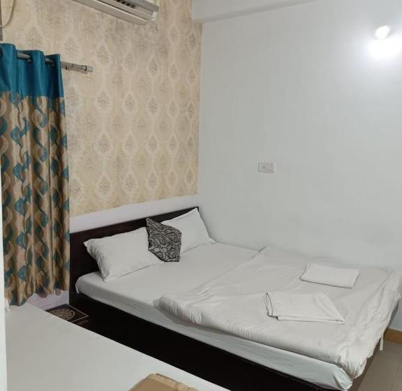 Majatalo The Royal Lake View Villa