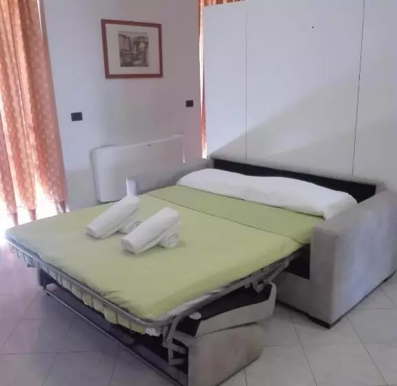 پانسیون Caravaggio Apartments