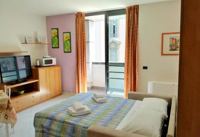 پانسیون Caravaggio Apartments