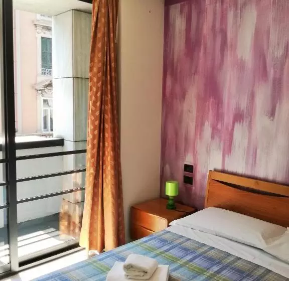 پانسیون Caravaggio Apartments