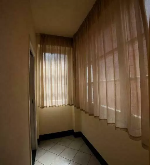 ペンション Erasmo Rooms & Breakfast