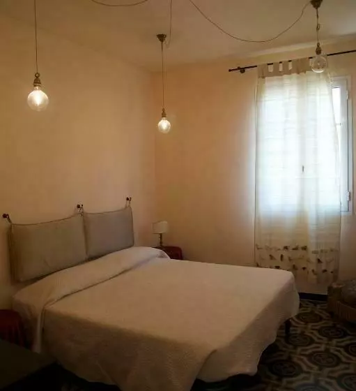 ペンション Erasmo Rooms & Breakfast