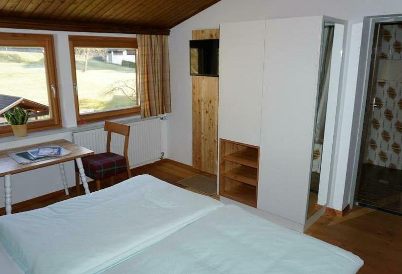 Пансион Gästehaus Hubertus