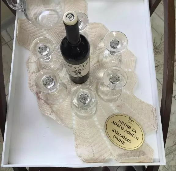 ペンション Guest House Mira