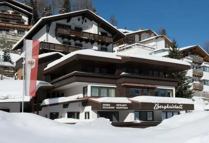 ペンション Haus Bergkristall