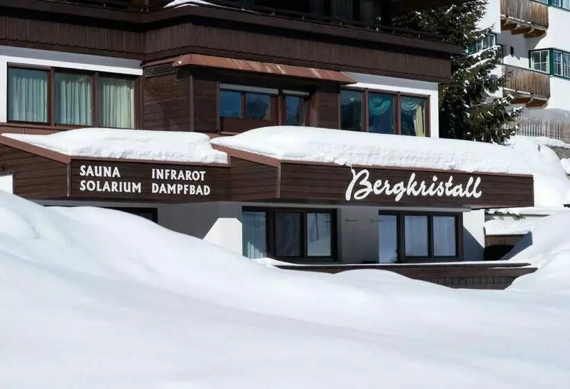 ペンション Haus Bergkristall