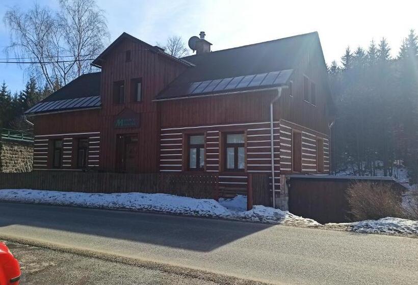 פנסיון Maxova Bouda