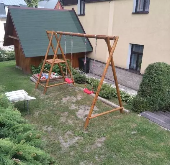 پانسیون Penzion Borovice