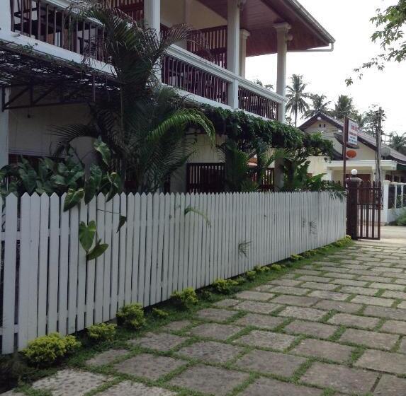 پانسیون Pongkham Residence