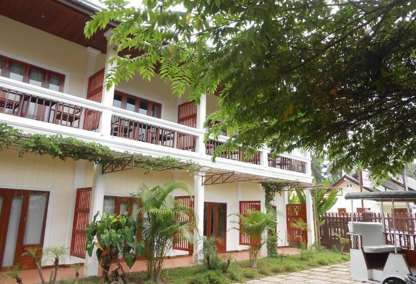 پانسیون Pongkham Residence