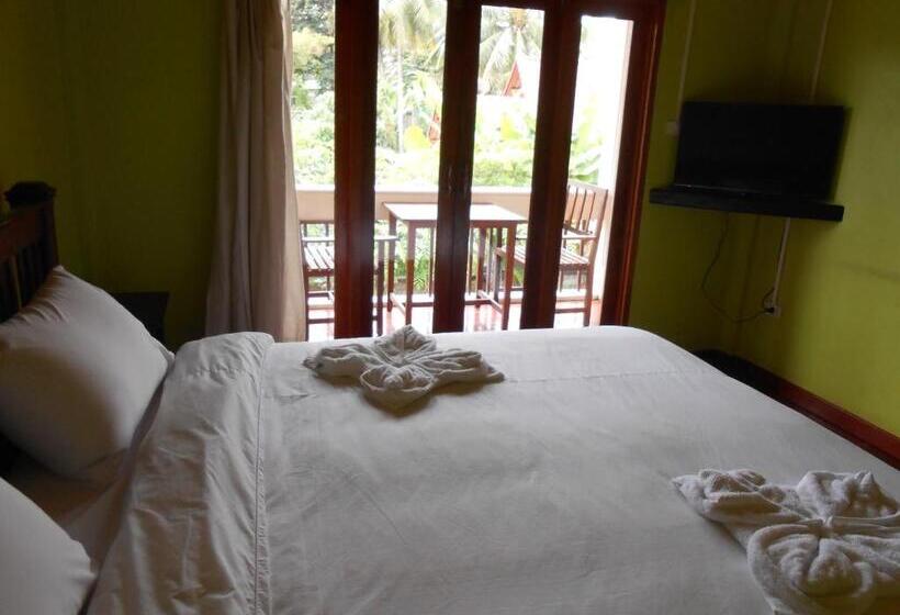 پانسیون Pongkham Residence