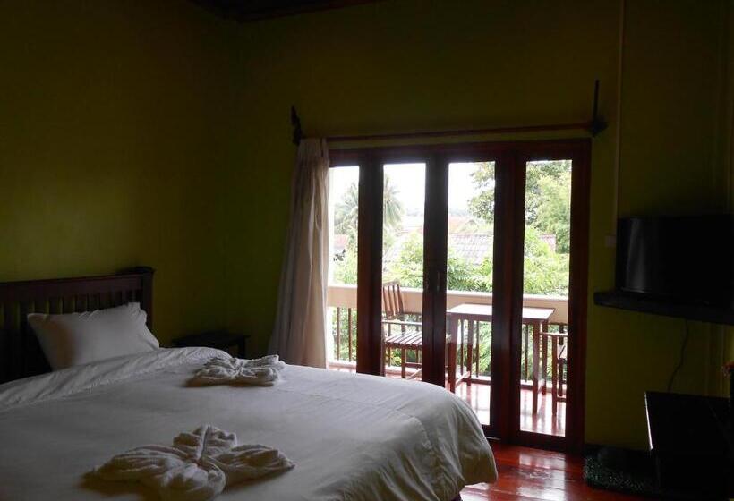 پانسیون Pongkham Residence