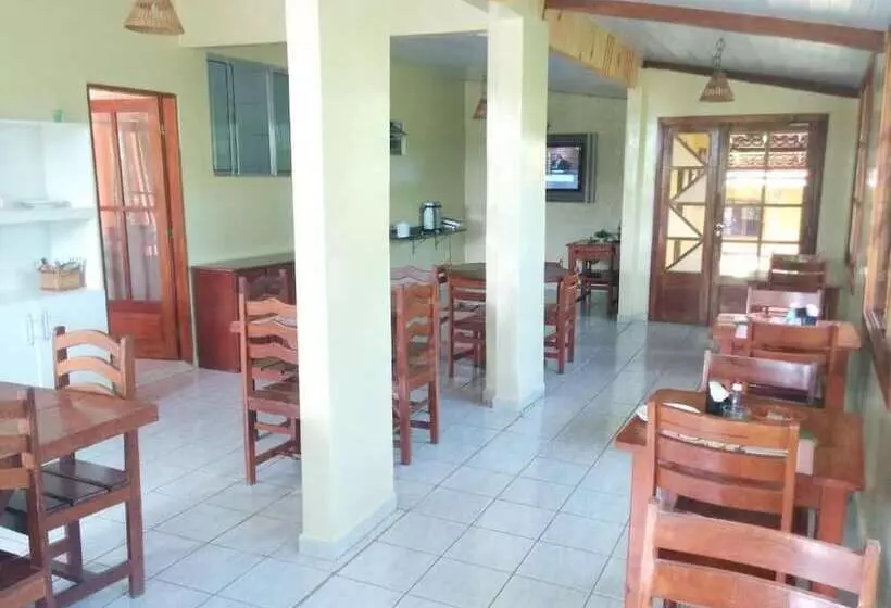 ペンション Pousada Mabuya