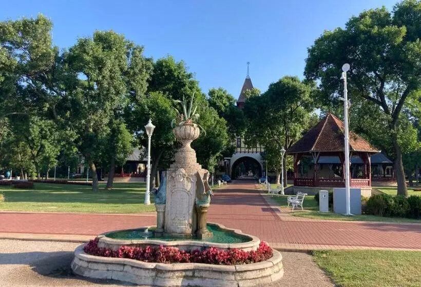 پانسیون Vila Madams   Palić Serbia