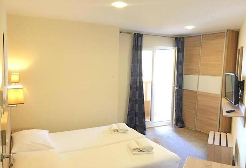 پانسیون Villa Slavka