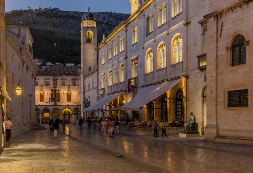 پانسیون Villa Slavka