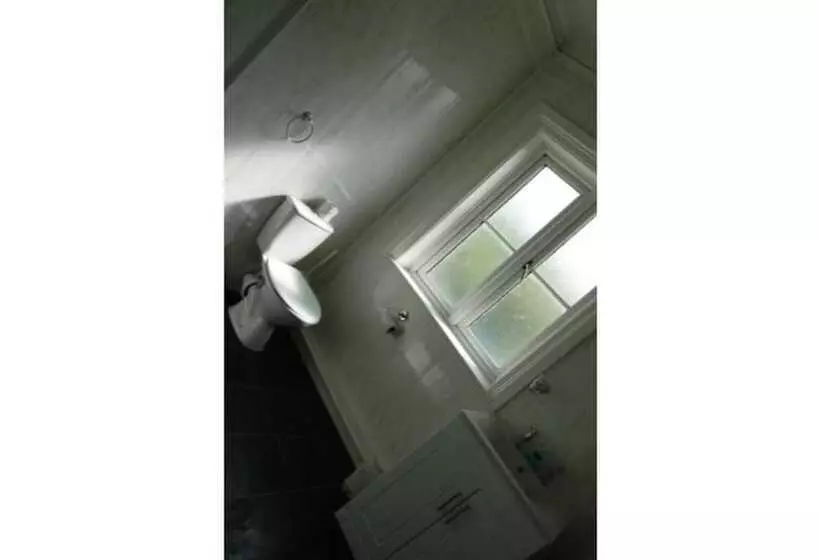 Retkeilymaja The Admiral Cunningham