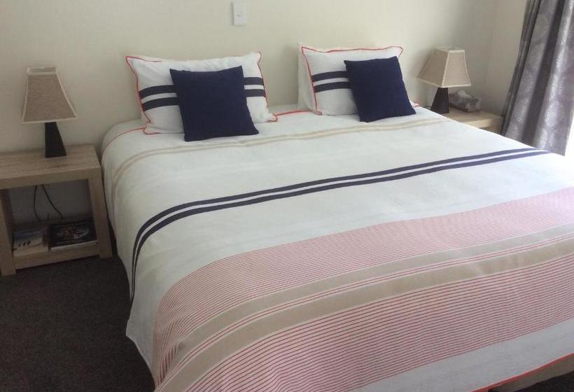 민박 Albert Mews B And B