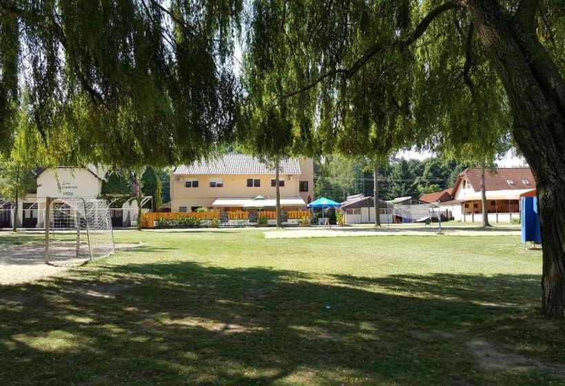 ベッドアンドブレックファースト Balaton Panzió