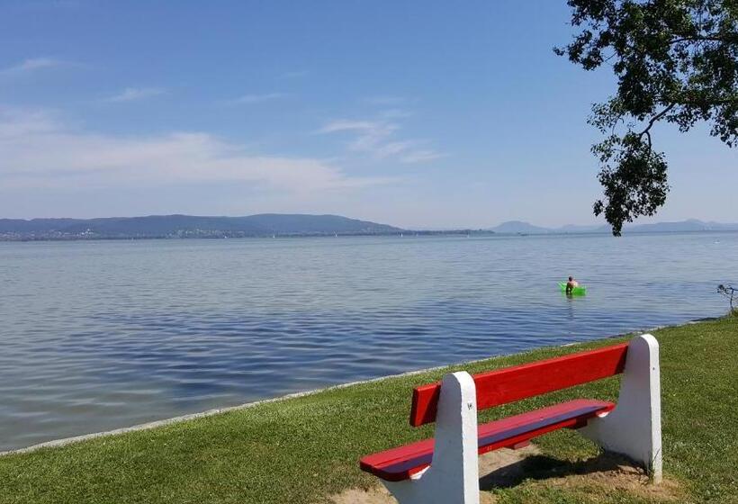 צימר Balaton Panzió