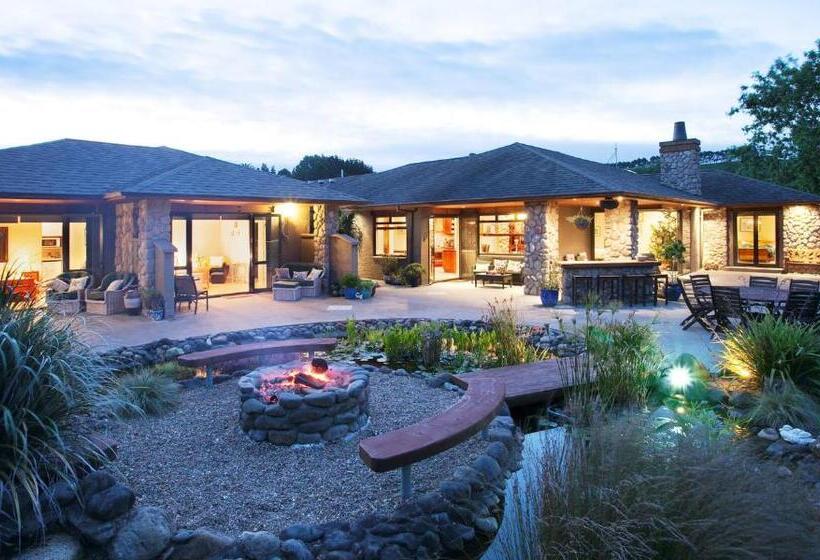 צימר Conach House