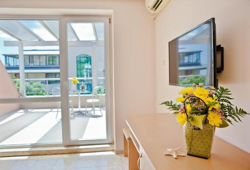 Family Hotel Morska Zvezda