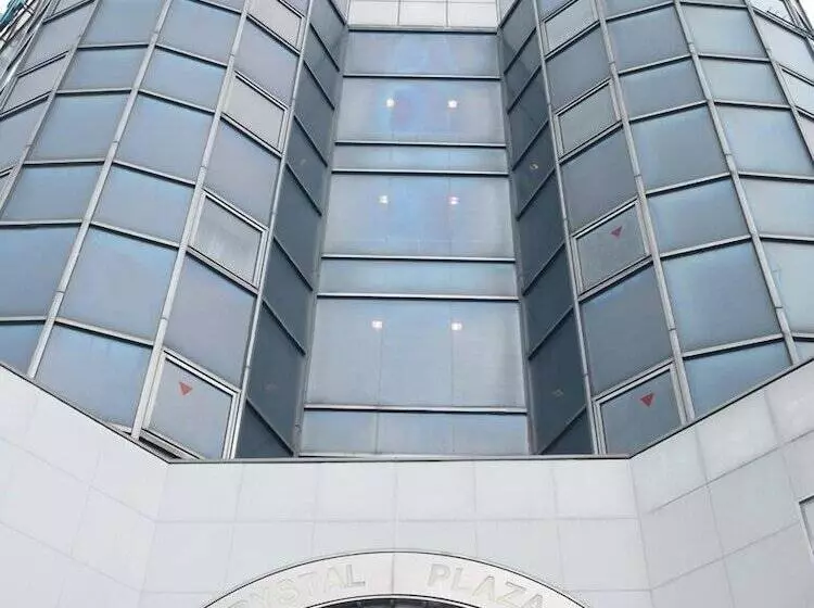 Hotelli Crystal Plaza