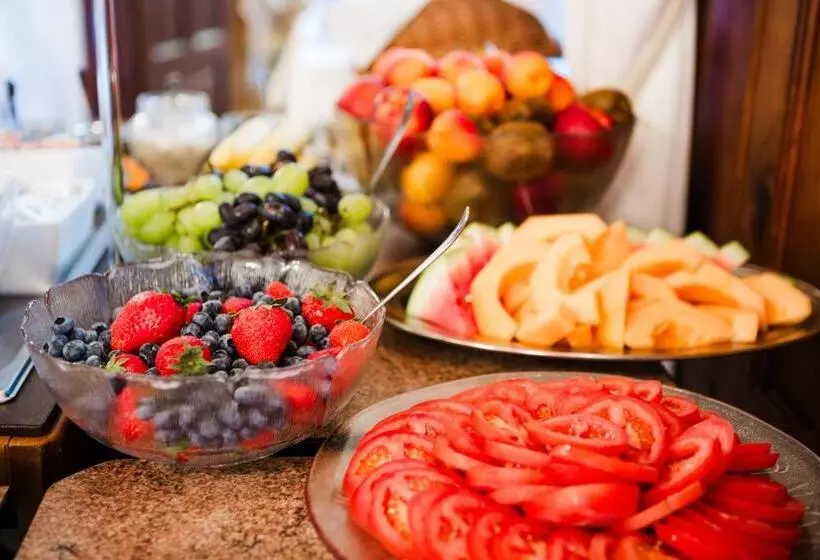 ホテル Gästehaus Salvatorianerinnen